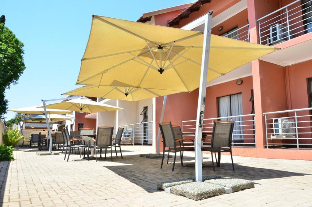 Ruby Stone Boutique Hotel Polokwane Bagian luar foto